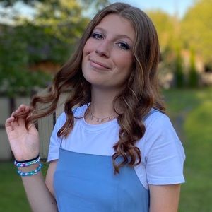 Meet your Posher, Amanda